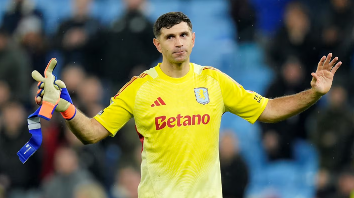 Aston Villa sorprendió al Manchester United con un triunfo 2-1 en la Premier&nbsp;League